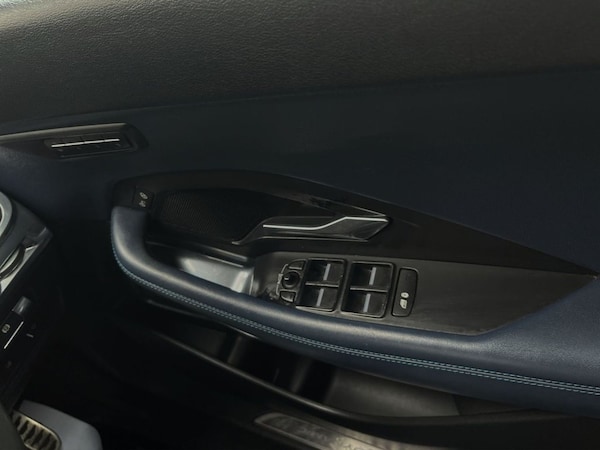 Used Jaguar E-Pace 2018 for sale - 75614986: Photo 14