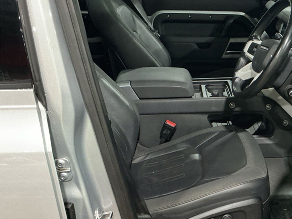 Used Land Rover Defender 2020 for sale - 77384573: Photo 8