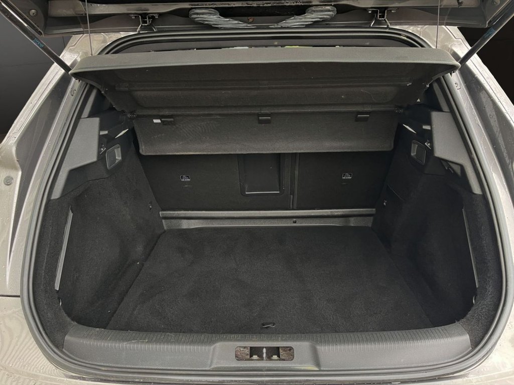 Used DS Automobiles DS 7 Crossback 2020 for sale - 76223464: Photo 10