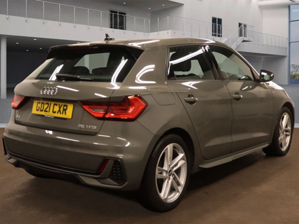 Used Audi A1 2021 for sale - 77697916: Photo 2