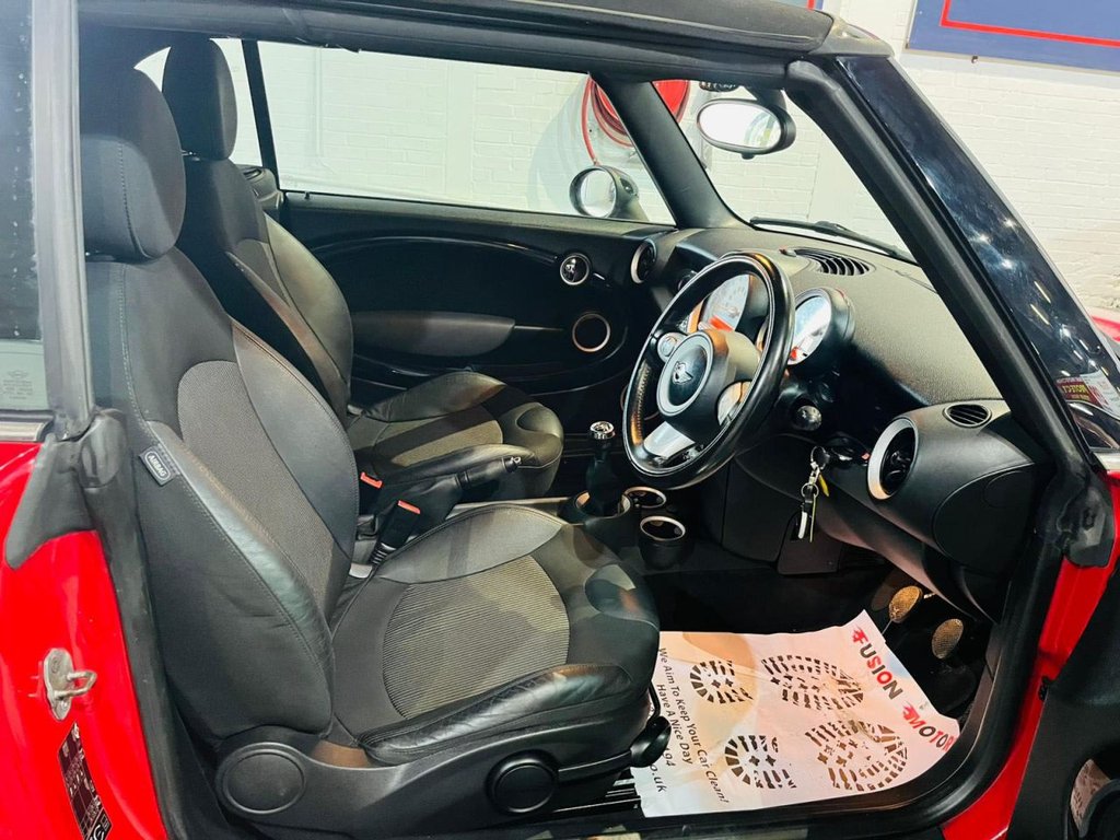 Used MINI Convertible 2010 for sale - 77893681: Photo 10