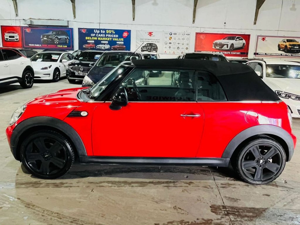 Used MINI Convertible 2010 for sale - 77893681: Photo 7