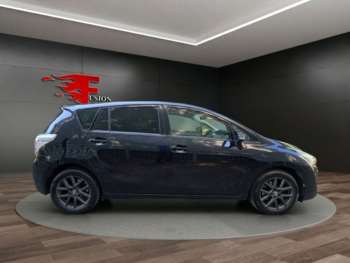 Used Toyota Verso 2015 for sale - 74979670: Photo