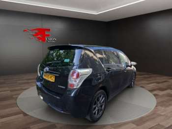 Used Toyota Verso 2015 for sale - 74979670: Photo