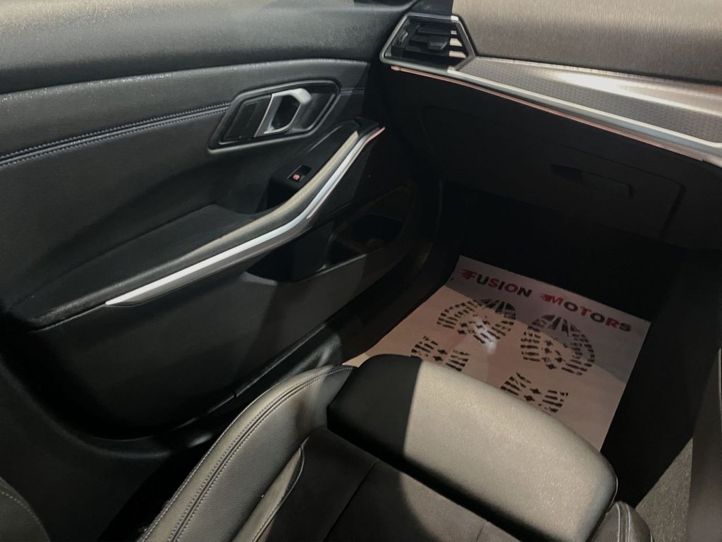 Used BMW 3 Series 2024 for sale - 77263085: Photo 11