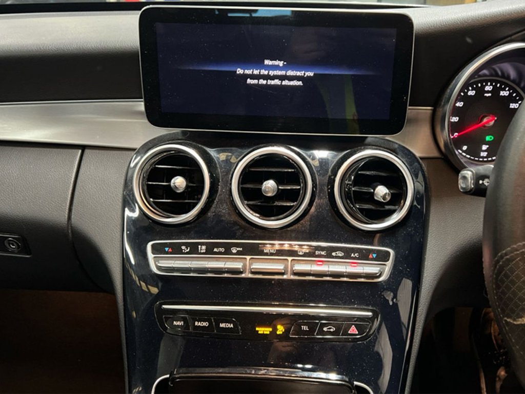 Used Mercedes-Benz C Class 2021 for sale - 77355703: Photo 9