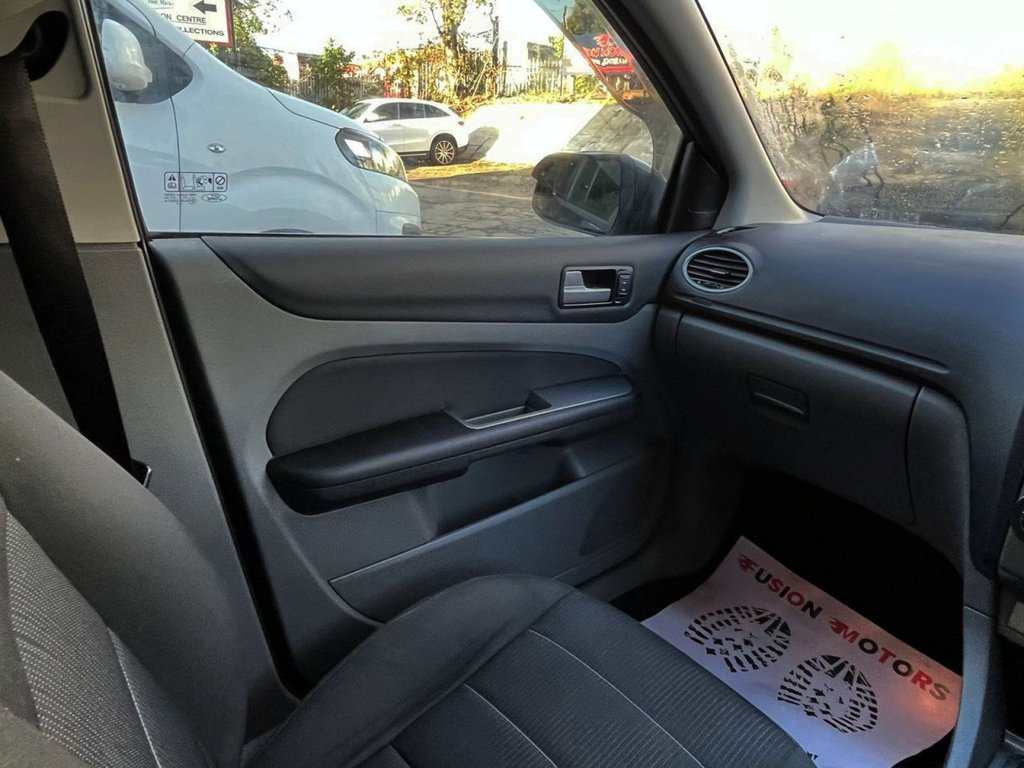 Used Ford Focus 2008 for sale - 77072408: Photo 9