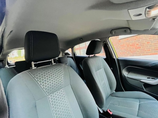 Used Ford Fiesta 2010 for sale - 76162821: Photo 13