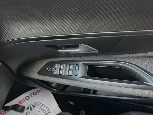 Used Peugeot 3008 2021 for sale - 75647988: Photo 10