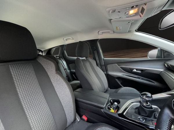 Used Peugeot 3008 2021 for sale - 75647988: Photo 17