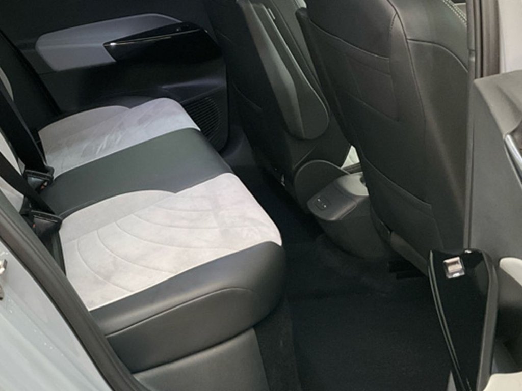 Used Volkswagen ID.3 2023 for sale - 78153920: Photo 8