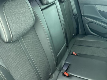 Used Peugeot 3008 2020 for sale - 76923674: Photo