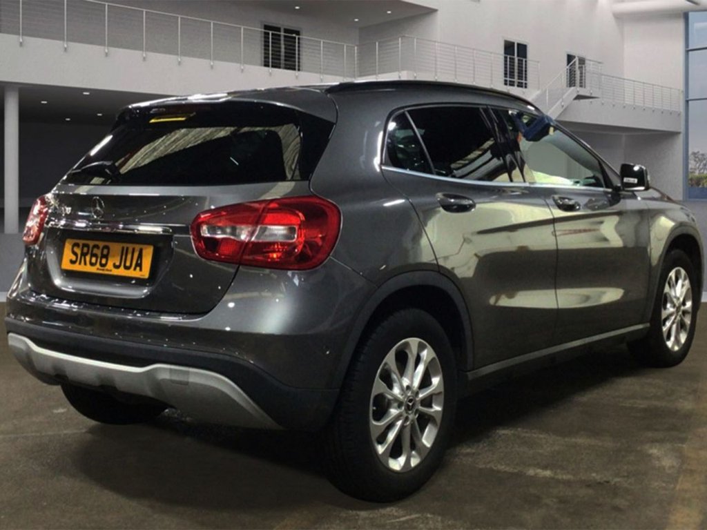 Used Mercedes-Benz GLA 2018 for sale - 77188534: Photo 4