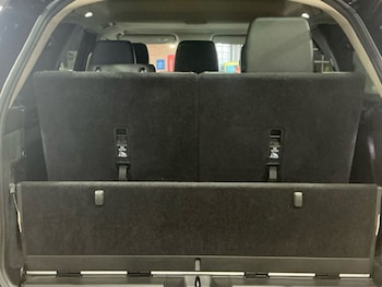 Used Land Rover Discovery 2018 for sale - 78102851: Photo