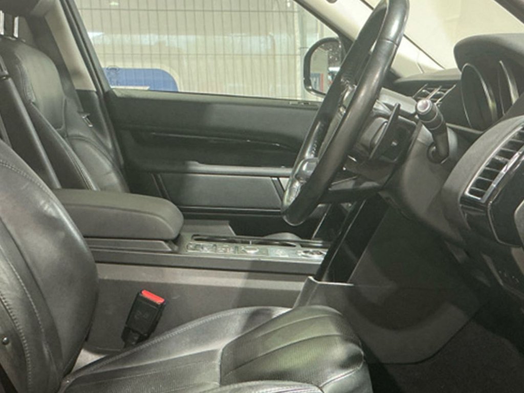 Used Land Rover Discovery 2018 for sale - 78102851: Photo 5