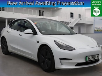Tesla - Model 3