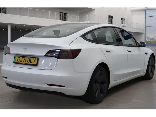 Used Tesla Model 3 2021 for sale - 76303951: Photo 4