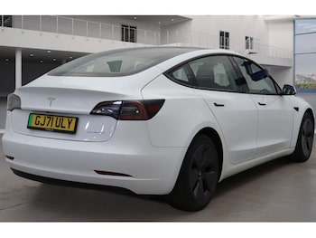 Used Tesla Model 3 2021 for sale - 76303951: Photo 4