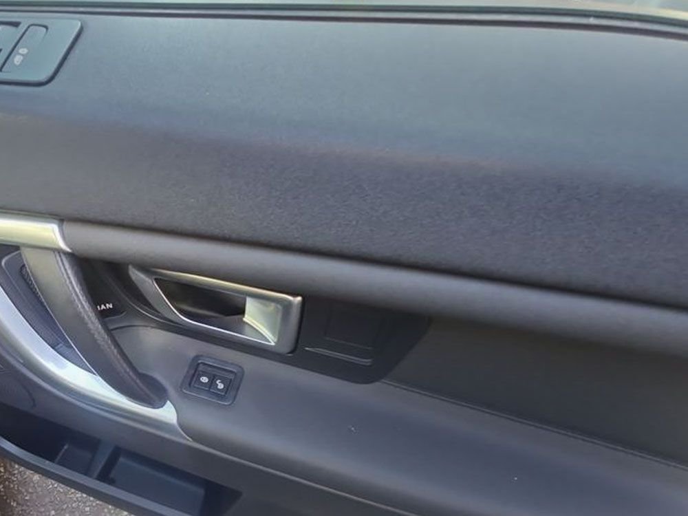 Used Land Rover Discovery Sport 2017 for sale - 76469707: Photo 11