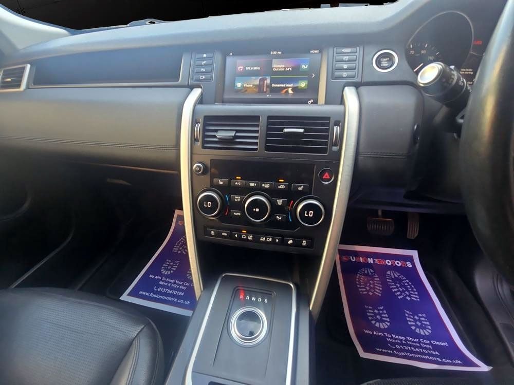 Used Land Rover Discovery Sport 2017 for sale - 76469707: Photo 14