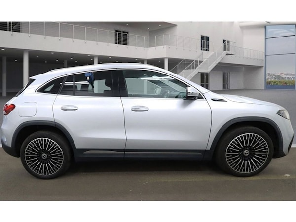Used Mercedes-Benz EQA 2021 for sale - 76267367: Photo 5
