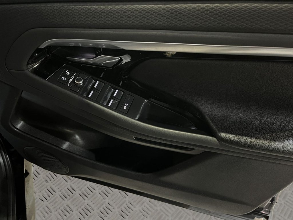 Used Land Rover Range Rover Evoque 2019 for sale - 78030130: Photo 11