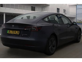 Used Tesla Model 3 2022 for sale - 77451611: Photo