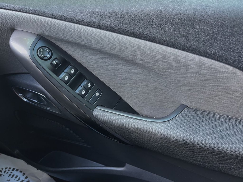 Used Citroen C4 Grand Picasso 2019 for sale - 76356354: Photo 11