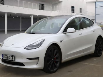 Used Tesla Model 3 2020 for sale - 76132531: Photo 2