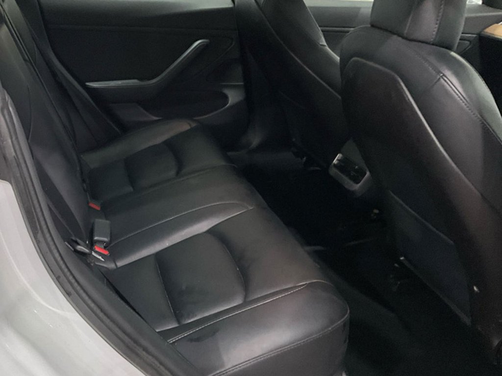 Used Tesla Model 3 2020 for sale - 76132531: Photo 4
