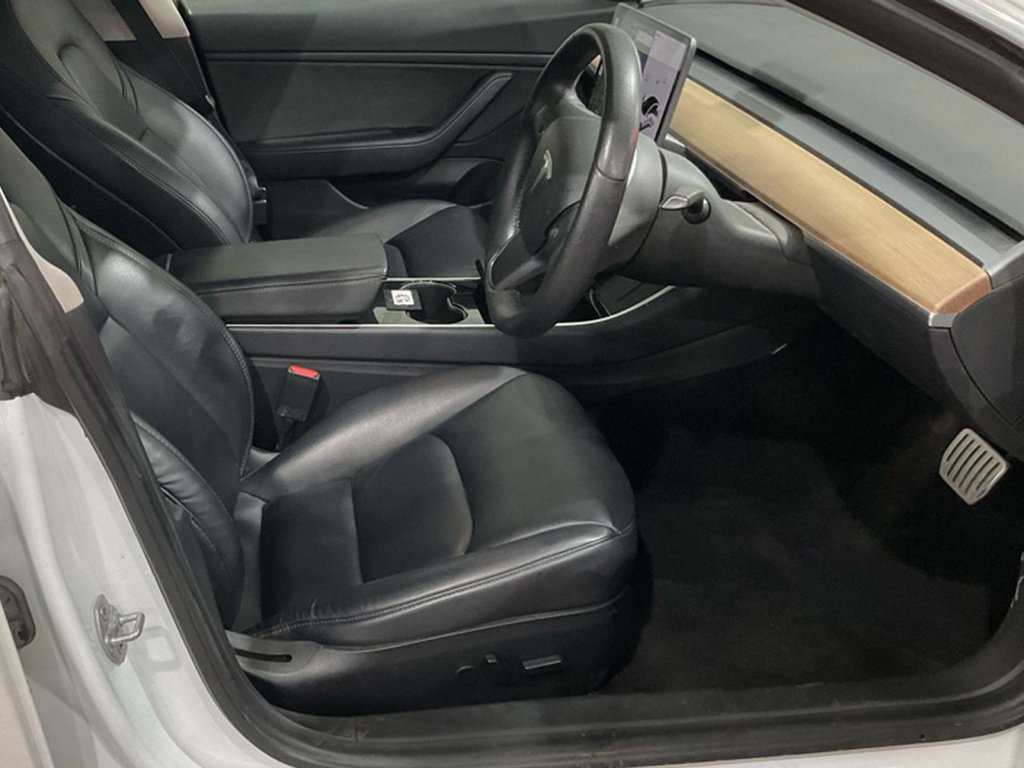 Used Tesla Model 3 2020 for sale - 76132531: Photo 5