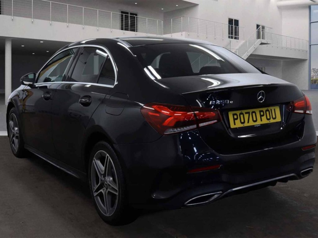 Used Mercedes-Benz A-Class 2021 for sale - 76711137: Photo 3