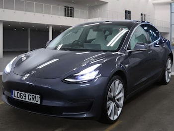 Used Tesla Model 3 2019 for sale - 76711004: Photo