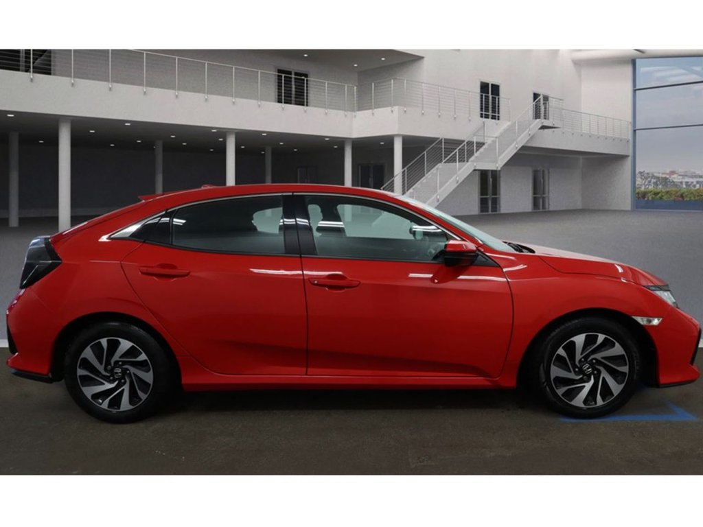 Used Honda Civic 2019 for sale - 77748597: Photo 4