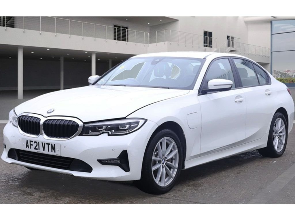 Used BMW 3 Series 2021 for sale - 76454487: Photo 2