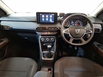 Used Dacia Sandero Stepway 2022 for sale - 76144820: Photo 2