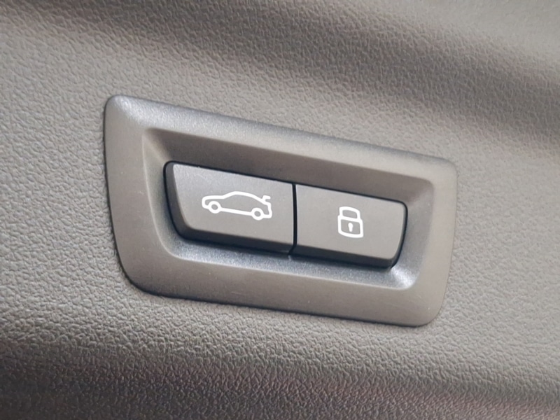 Used BMW iX1 2023 for sale - 77531217: Photo 12