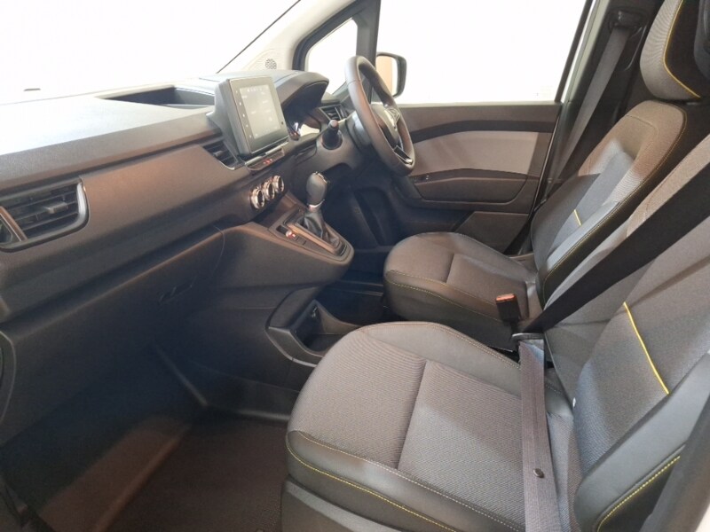 Used Renault Kangoo 2024 for sale - 77933117: Photo 5