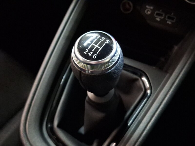 Used Renault Clio 2021 for sale - 76860740: Photo 17