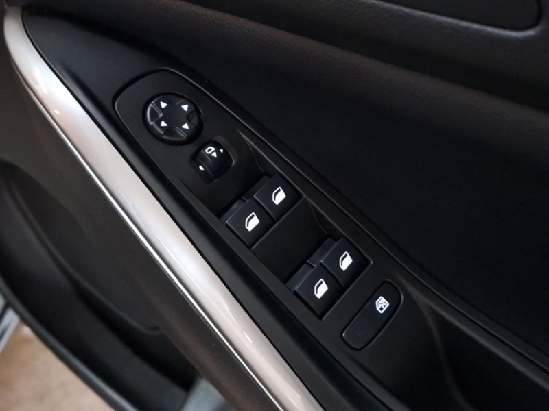 Used Vauxhall Grandland 2022 for sale - 76721693: Photo 12