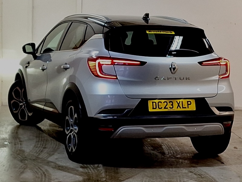 Used Renault Captur 2023 for sale - 77118927: Photo 3