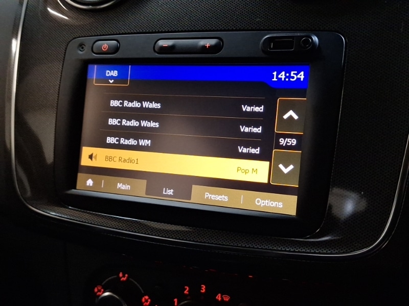 Used Dacia Sandero Stepway 2019 for sale - 77265504: Photo 14