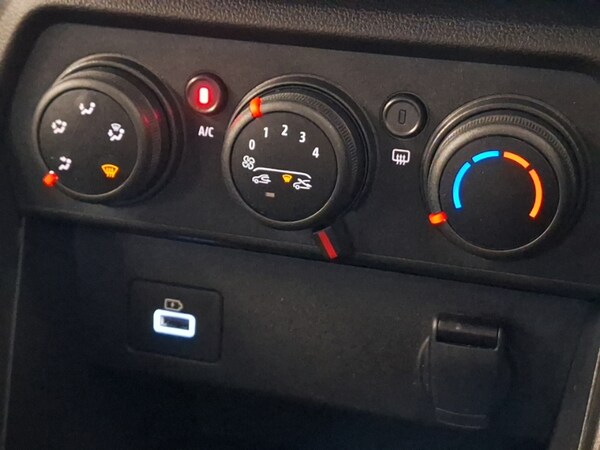 Used Dacia Sandero Stepway 2022 for sale - 75633844: Photo 18