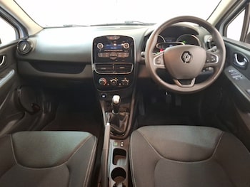 Used Renault Clio 2019 for sale - 79069871: Photo