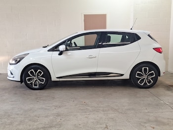 Used Renault Clio 2019 for sale - 79069871: Photo