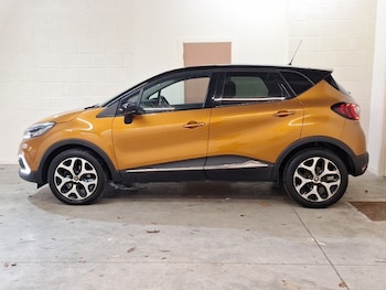 Used Renault Captur 2019 for sale - 76860738: Photo