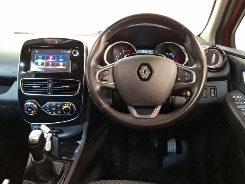 Used Renault Clio 2018 for sale - 76795252: Photo 10
