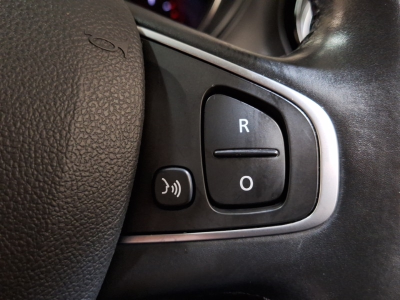 Used Renault Captur 2017 for sale - 76150664: Photo 19