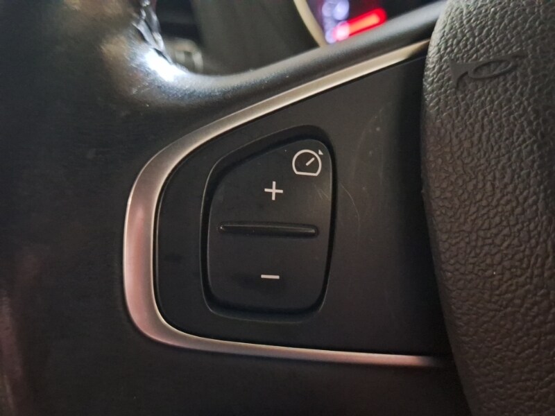 Used Renault Captur 2020 for sale - 77418676: Photo 18