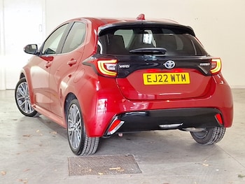 Used Toyota Yaris 2022 for sale - 76571669: Photo
